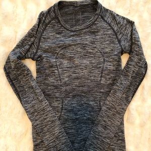 Lululemon long sleeve Swiftly tech